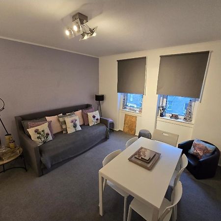 Bespoke Tours Scotland Accommodation @ Morrison Street Эдинбург Экстерьер фото