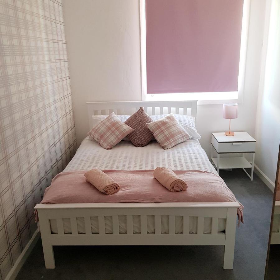 Bespoke Tours Scotland Accommodation @ Morrison Street Эдинбург Экстерьер фото